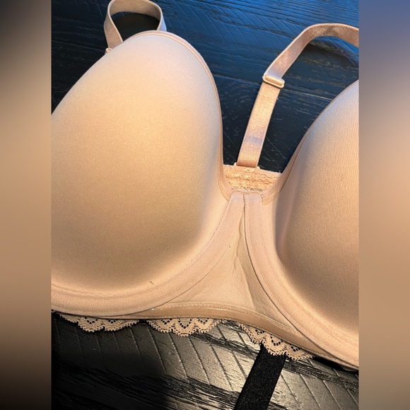 Torrid multi-way strapless bra bundle - Picture 9 of 9